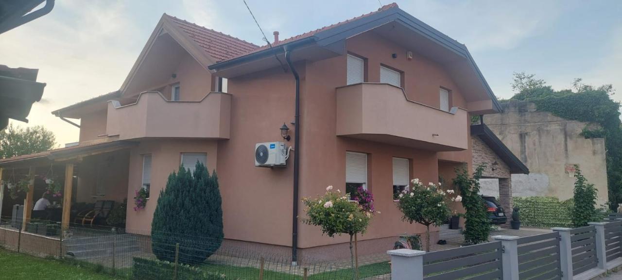 Apartamento Marina Sesvete Exterior foto